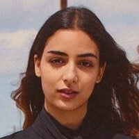 Nora Attal Çıplak