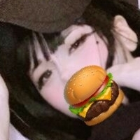 oliboli_uwu Çıplak
