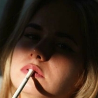 Olivia Butt Çıplak