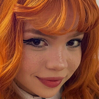 Olivia Elfie Çıplak