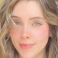 Olivia Herdt Çıplak