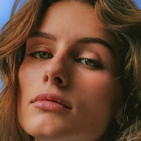 Olivia Rouyer Çıplak