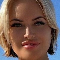 olyriaroy Çıplak
