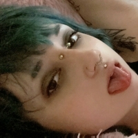 Omfgcute Çıplak
