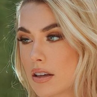 Paige Lorentzen Çıplak