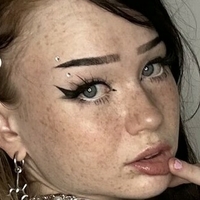 Pale Freckled Girls Çıplak