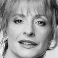 Patti LuPone Çıplak