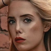 Pauline Sophie Çıplak