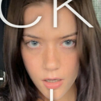 Peachypoppy Çıplak