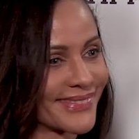 Persia White Çıplak
