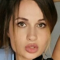 Petit Kelly Love Çıplak