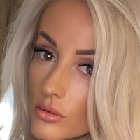 petra.loescher Çıplak