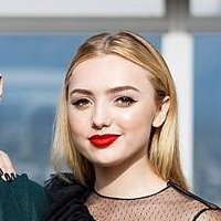 Peyton List Çıplak