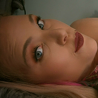 pinkcurvyblonde Çıplak