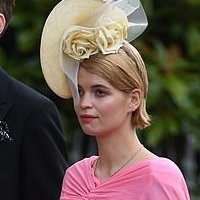 Pixie Geldof Çıplak