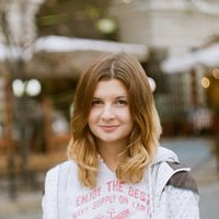 Polina Stremousova Çıplak