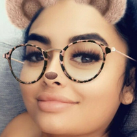 Prettylillu Çıplak