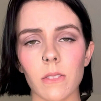 Queen Blaire Çıplak