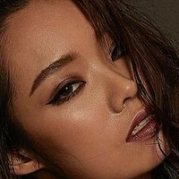 Queenie Lam Çıplak