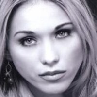 Ramona Cheorleu Çıplak