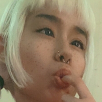 Raynebebe Çıplak