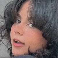 Rebeca Kamila Çıplak