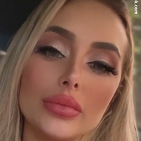 Rebecca Machado Çıplak