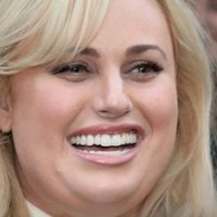 Rebel Wilson Çıplak