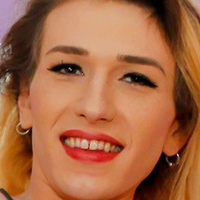 retailhottiexxx Çıplak