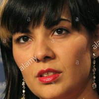 Reyhan Sahin Çıplak