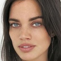 Rianne Ten Haken Çıplak