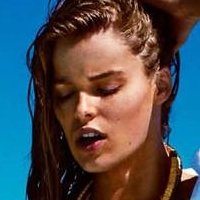 Robyn Lawley Çıplak