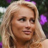 Rosie Van Çıplak