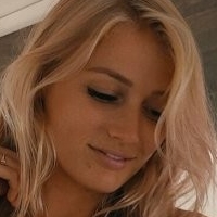 RosieVan Çıplak