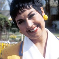Ruth Madoc Çıplak