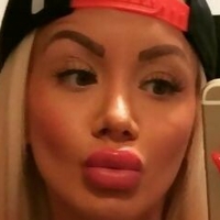 Sabrina Kozlica Çıplak