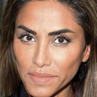 Sabrina Setlur Çıplak
