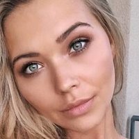Sandra Kubicka Çıplak