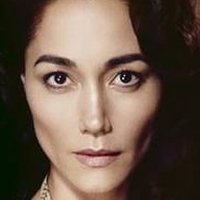 Sandrine Holt Çıplak