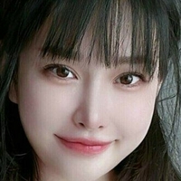 Sangyuxin Hitomi Çıplak