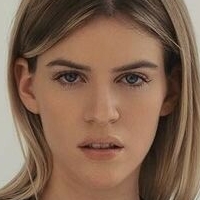 Sara Croce Çıplak