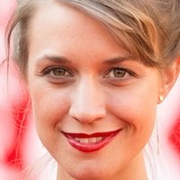 Sara Hjort Ditlevsen Çıplak