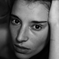 Sara Pavan Çıplak
