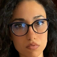 Sara Talpi Çıplak