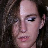 Sarah Ashley V Çıplak