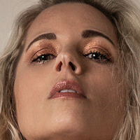 Sarah Burdy Çıplak