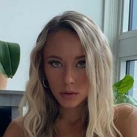 Sarah Houchens Çıplak