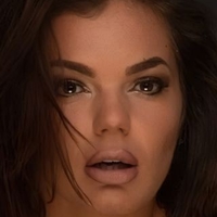 Sarah Hutchinson Çıplak
