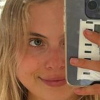 Sarah Lloyd Çıplak
