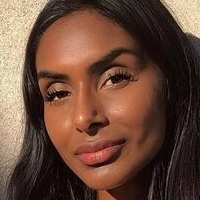 Sarah Mak Çıplak